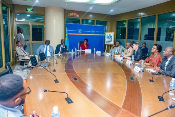 Les Directeurs Généraux des sociétés pétrolières PERENCO, MIOC et SURETREAM RDC reçus par la Ministre d’État, Ministre des hydrocarbures Acacia Bandubola Mbongo